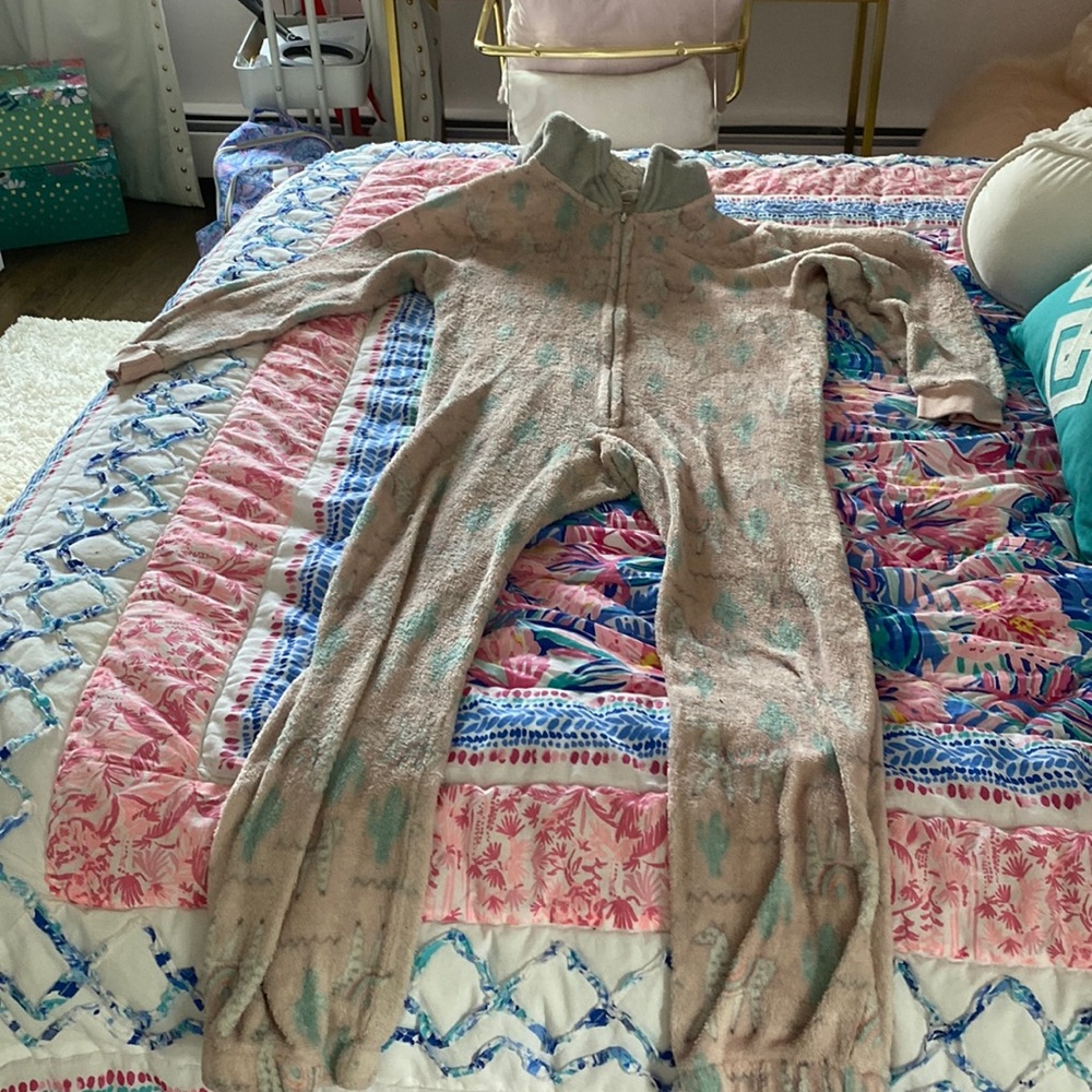 A llama pajama onesie variety of colors medium 10/12 kids